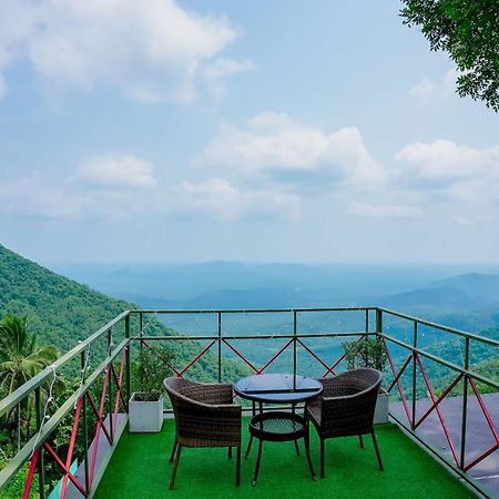Mount Stratus Resort Vayalada Balussery Eksteriør bilde