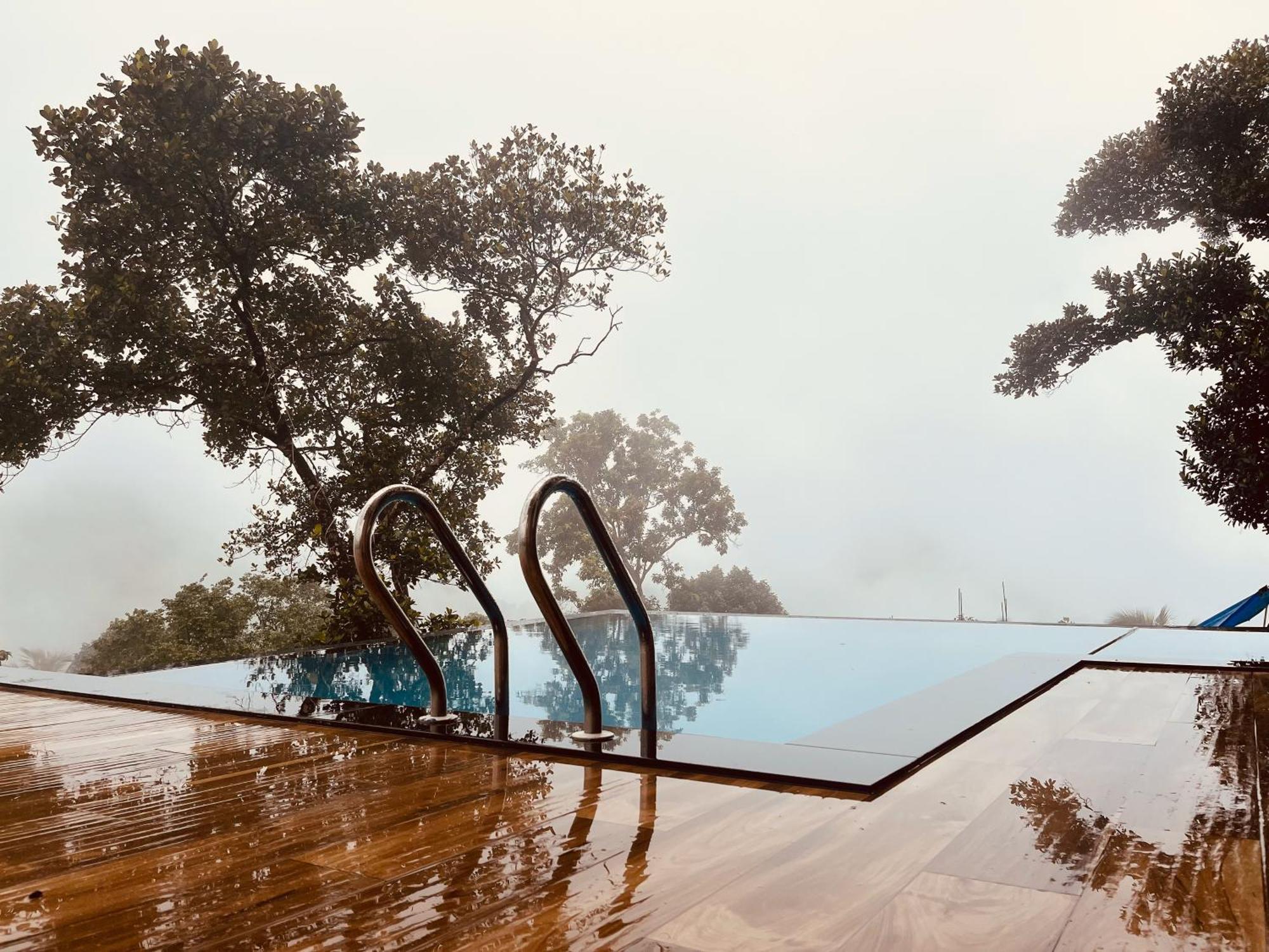 Mount Stratus Resort Vayalada Balussery Eksteriør bilde